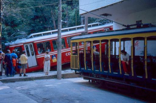 Rio de Janeiro, Bonde de Santa Teresa, Silvestre, Begnung und Anschluss, Corcovado-Bahn, Brasilien.