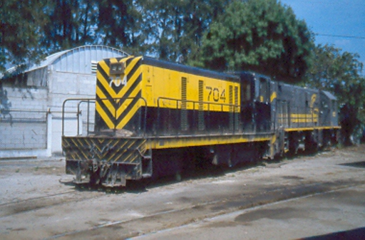 Diesel locomotive 704, Guatemala City.
