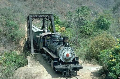 Steam train with locomotive 205 ascending from Rancho to Guatemala City. Near Agua Caliente.
