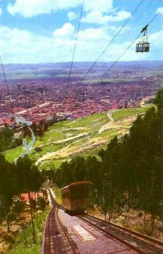 Postkarte, alte Standseilbahn und neue Pendelbahn; nach 1955. Monserrate, Kolumbien.