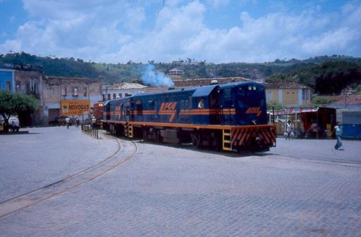 Advancing towards bridge, Cachoeira, Brazil.