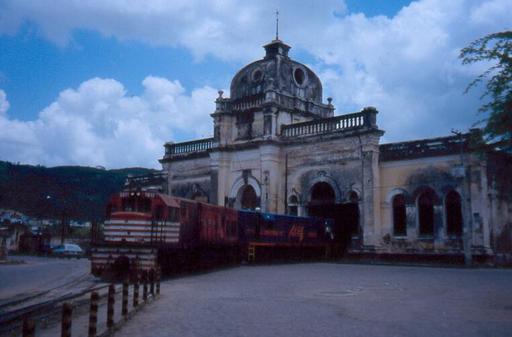 Advancing second part of the train out of the station, Cachoeira, Brazil.