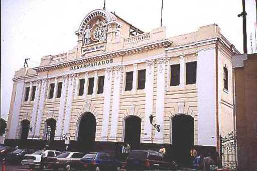 Lima, Bahnhof Desamparados.