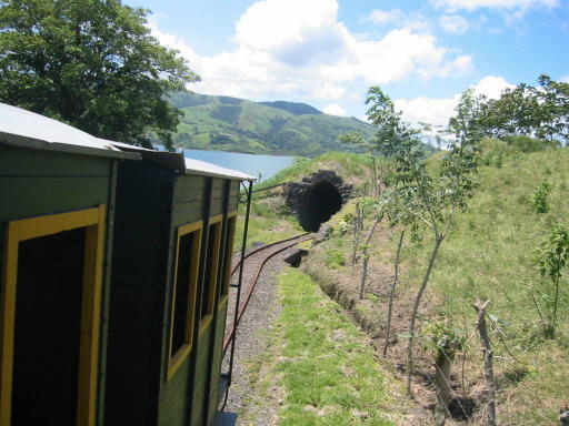 Nach dem Tunnel, Bergfahrt.